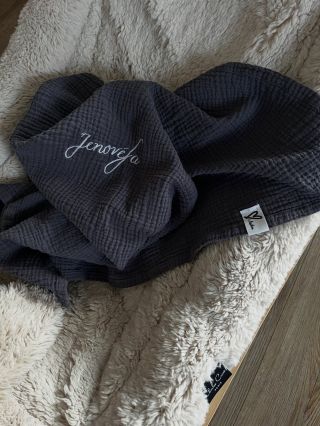 Bude novinka 🩶 #linamama #prodeti #darekpromiminko #doporodnice #babyshower #budumama #tehotenstvi #jetoholka #jenovefa